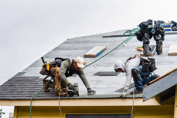 Professional Gutter Installation technician working in Kittery, ME